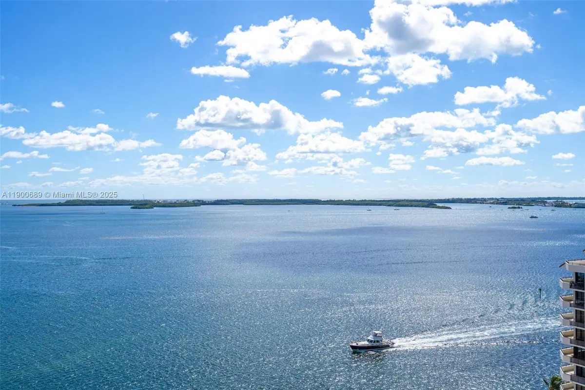 540 Brickell Key Dr #1813, Miami, FL 33131 - Image #1