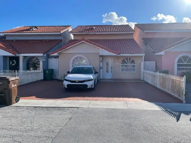 Address Withheld By Seller, Hialeah, FL 33016 - Image #1