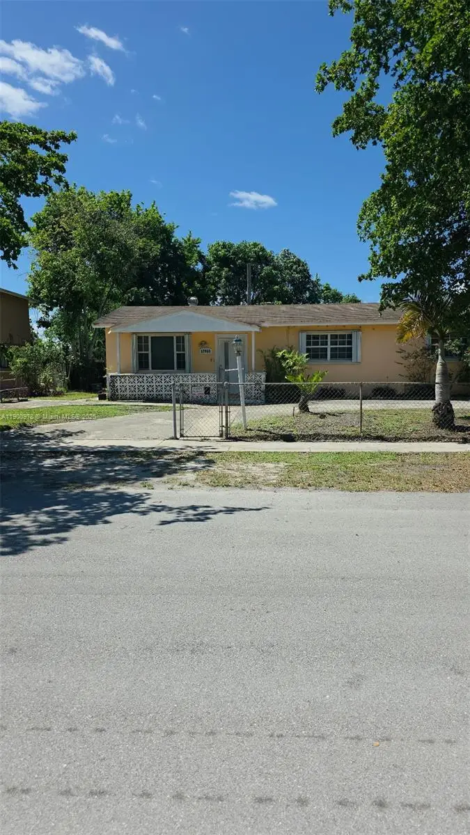 17960 NW 22nd Ct, Miami Gardens, FL 33056 - Image #3