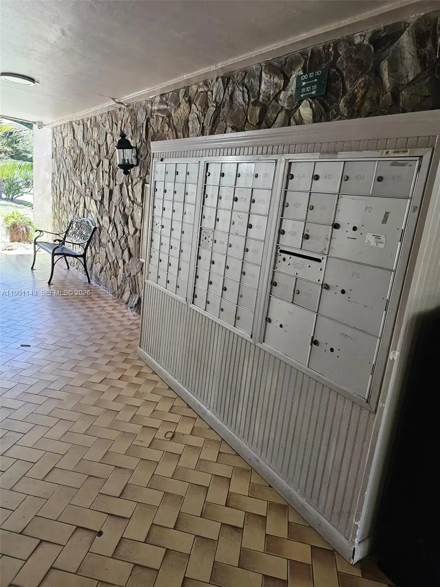 1670 NE 191st St #109-3, Miami, FL 33179 - #3