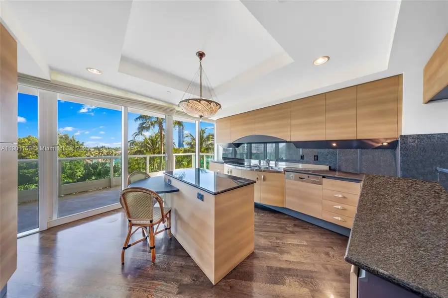 19955 NE 38th Ct #705, Aventura, FL 33180 - Image #3