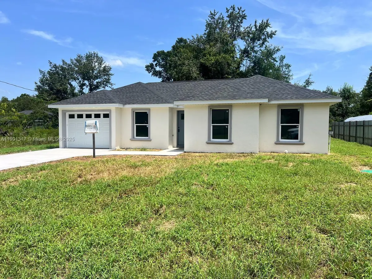 41 Juniper Loop Ct, Ocala, FL 34480 - Image #1