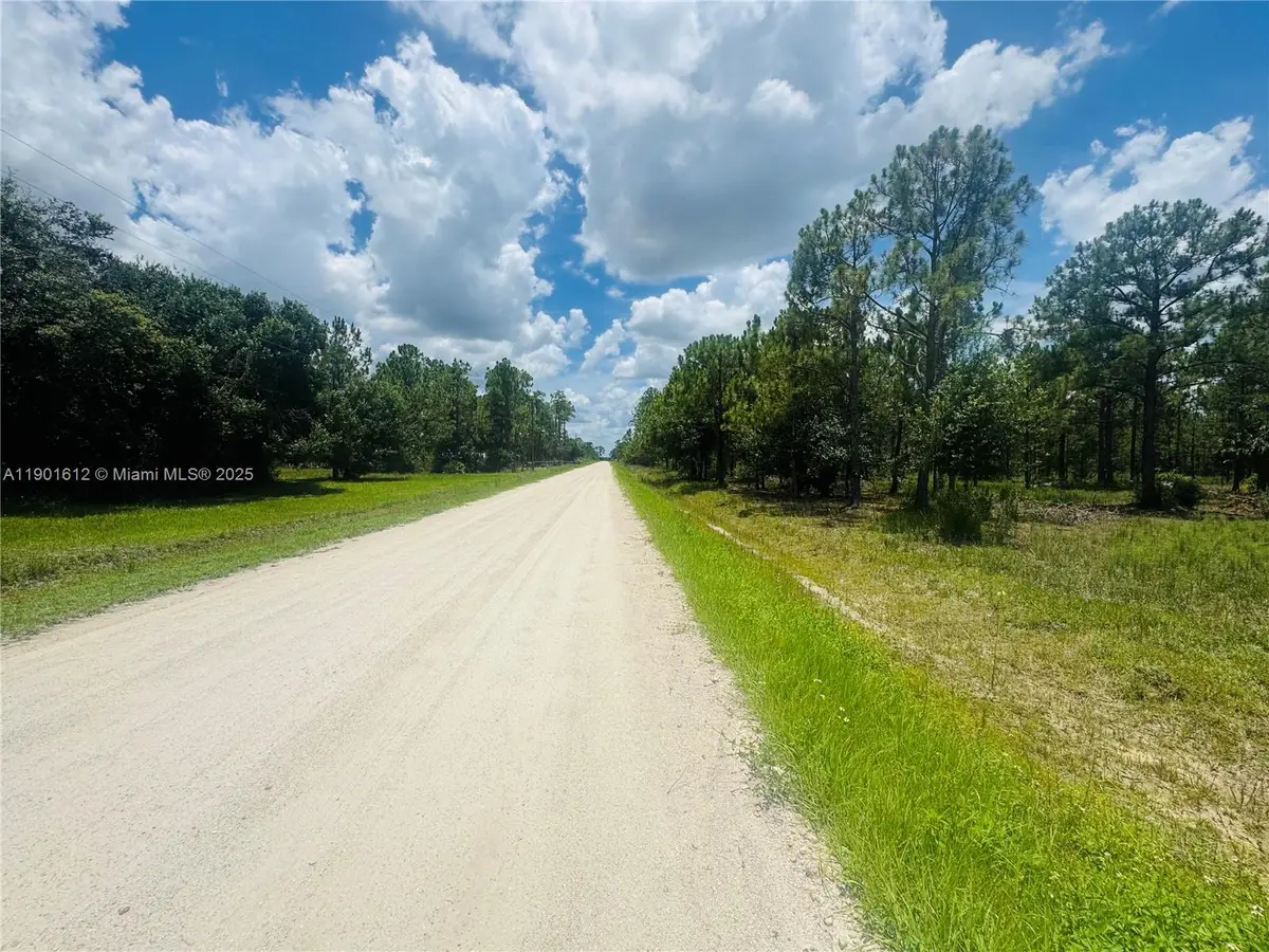 5120 Pioneer, Pioneer, FL 33440 - #1