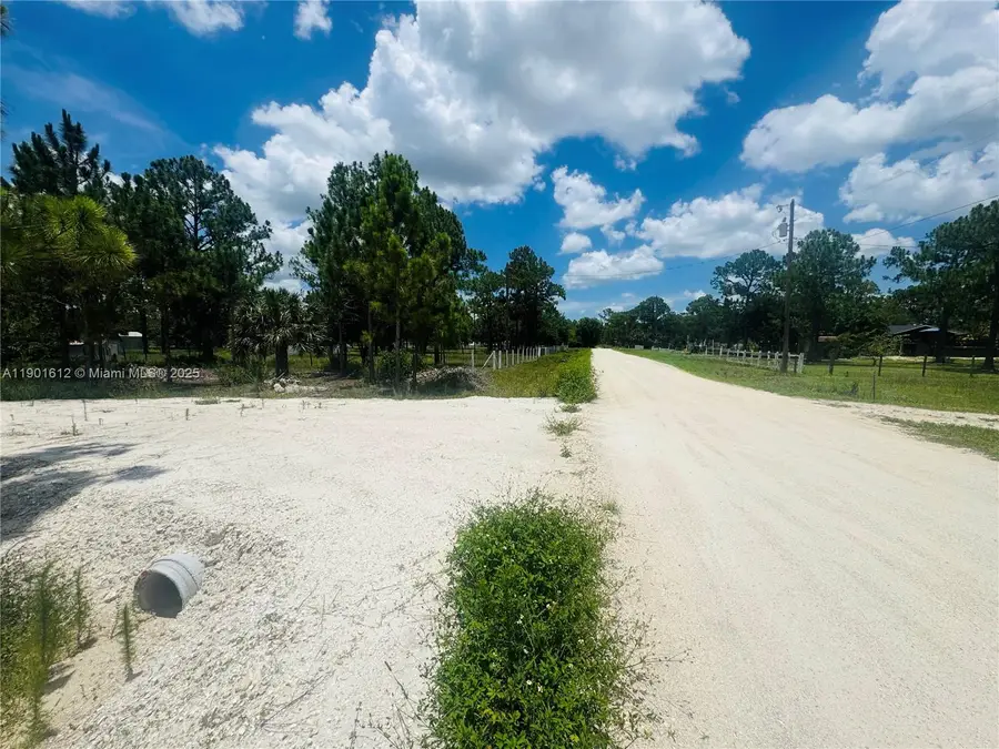 5120 Pioneer, Pioneer, FL 33440 - #3