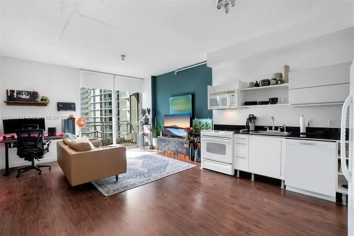 690 SW 1st Ct #2730, Miami, FL 33130 - Image #1