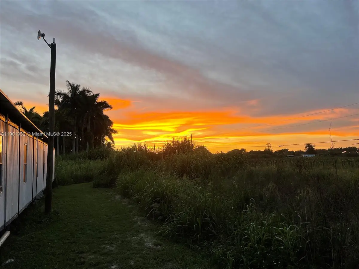 15200 SW 197th Avenue, Miami, FL 33187 - Image #1