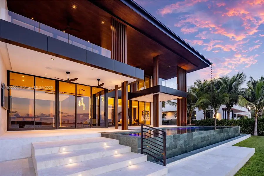 11404 N Bayshore Dr, North Miami, FL 33181 - Image #3