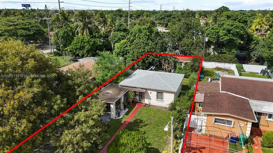 431 NW 116th St, Miami, FL 33168 - Image #2