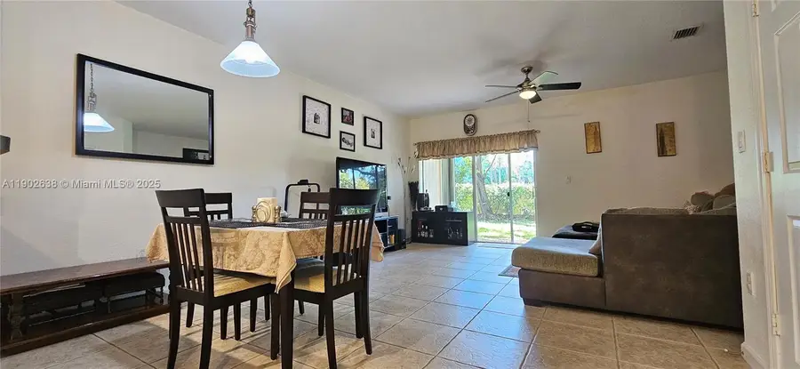 Address Withheld By Seller, Tamarac, FL 33321 - Image #2