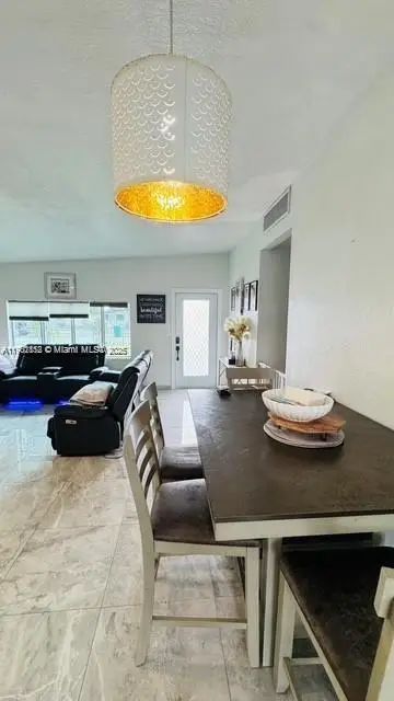 26980 SW 143rd Pl, Homestead, FL 33032 - Image #2