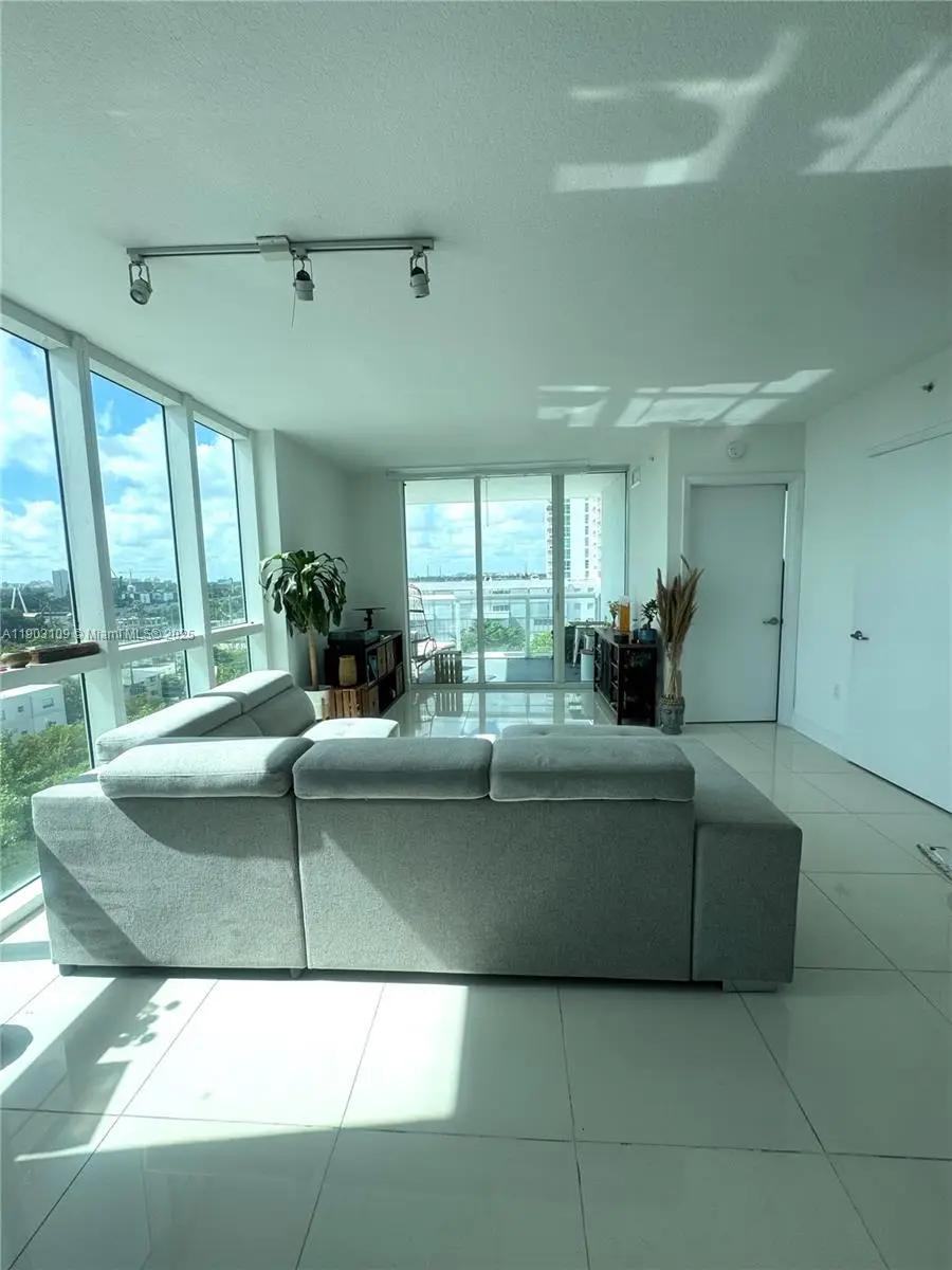 1871 NW S River Dr #903, Miami, FL 33125 - Image #1