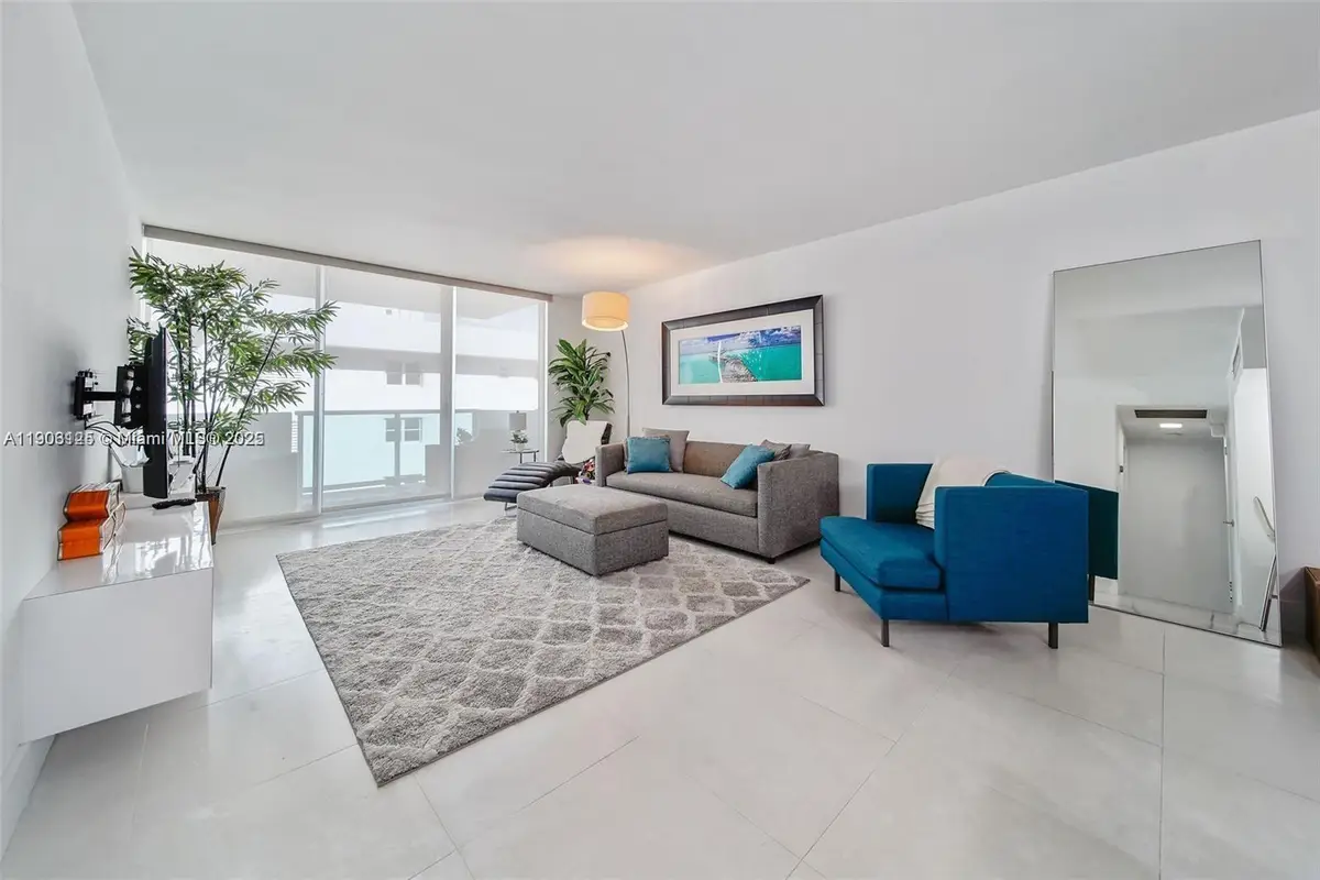 1200 West Ave #1520, Miami Beach, FL 33139 - Image #1