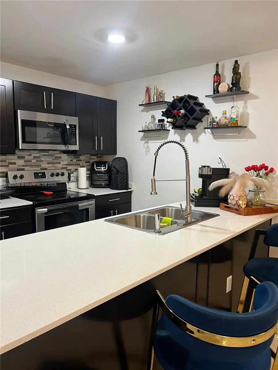 25896 SW 139th Ct, Homestead, FL 33032 - Image #3