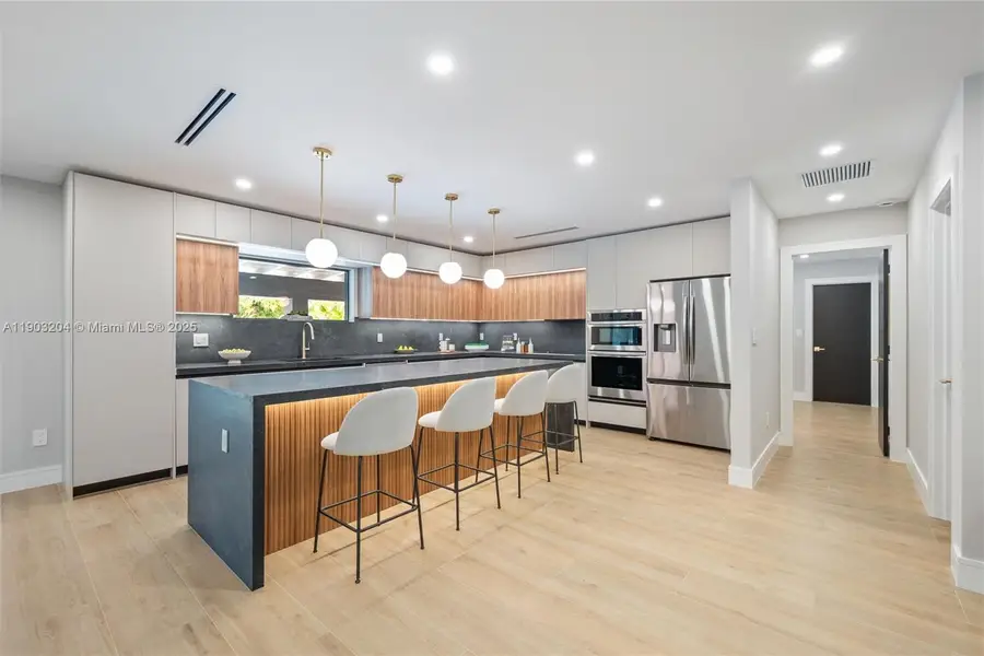 14270 SW 73rd Ave, Palmetto Bay, FL 33158 - Image #2