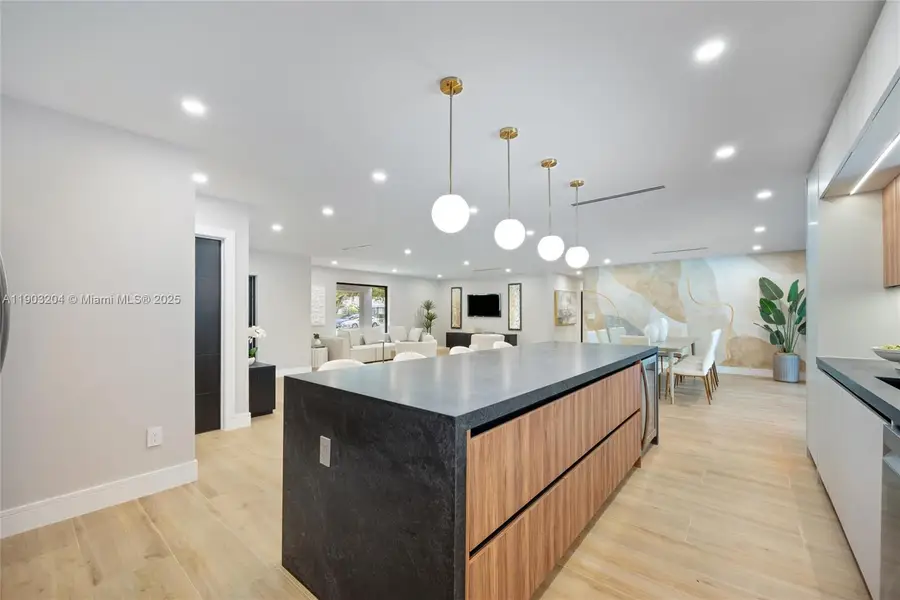 14270 SW 73rd Ave, Palmetto Bay, FL 33158 - Image #3