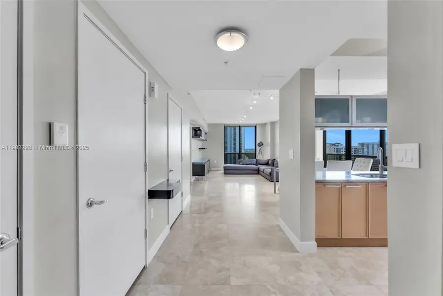 16275 Collins Ave #1604, Sunny Isles Beach, FL 33160 - Image #2