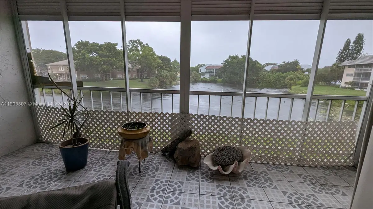 2850 Forest Hills Blvd #204, Coral Springs, FL 33065 - Image #1