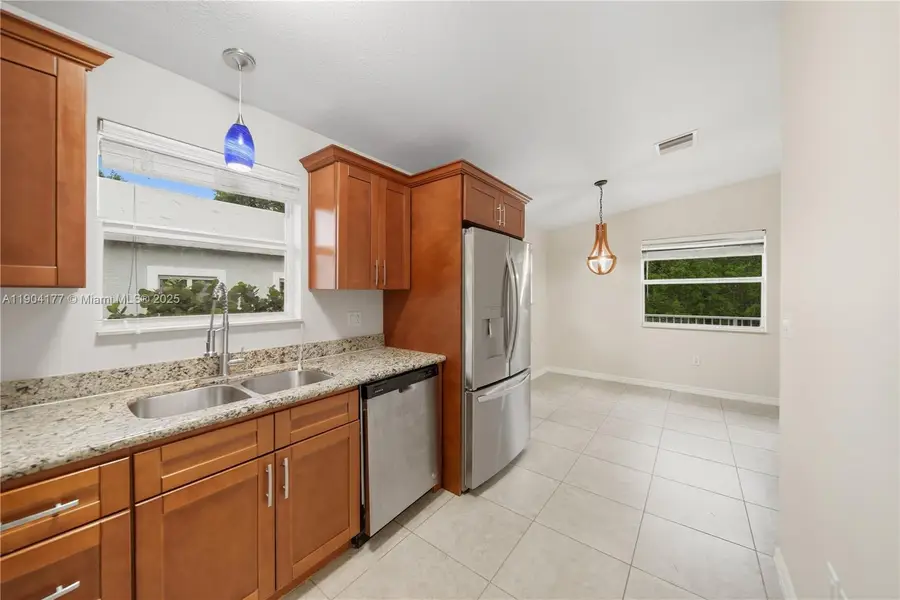 1021 Valencia Rd, Key Largo, FL 33037 - Image #3