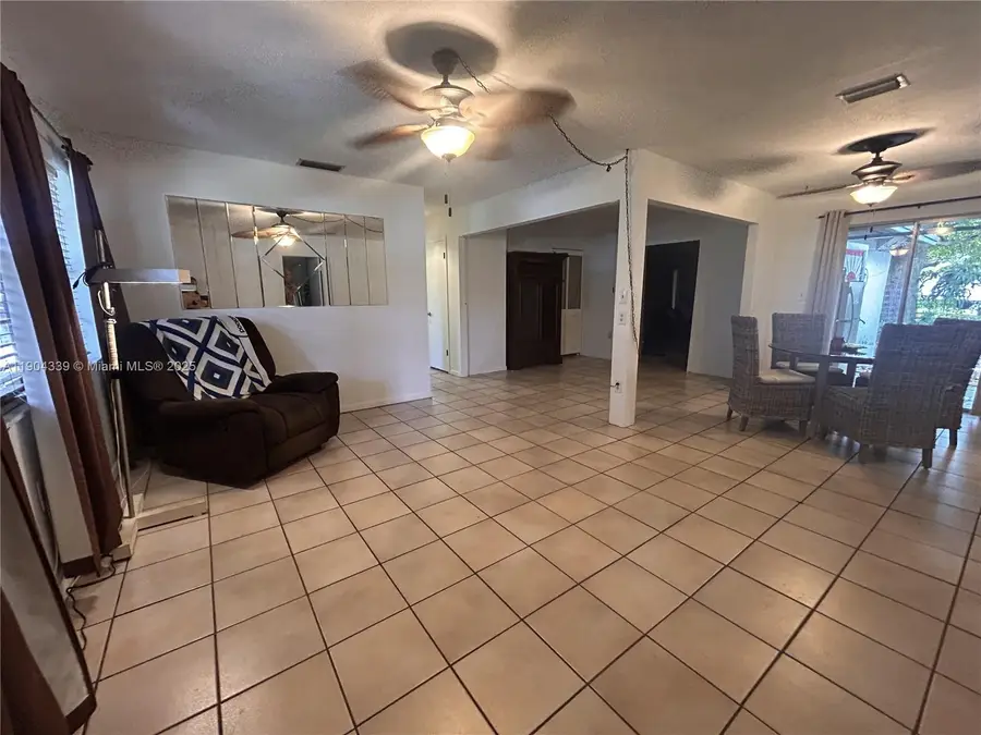 29858 SW 159th Dr, Homestead, FL 33033 - Image #2