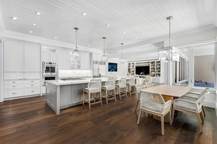 2500 Regatta Ave, Miami Beach, FL 33140 - Image #2