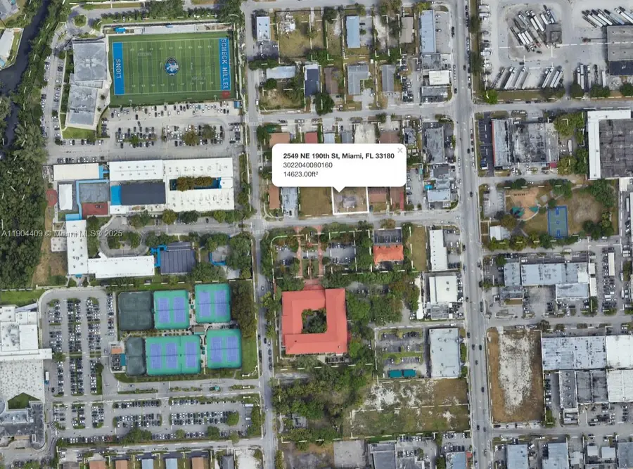 2549 NE 190th St, Miami, FL 33180 - #2