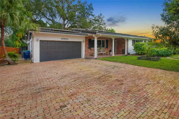 19901 NE 21st Ave, Miami, FL 33179