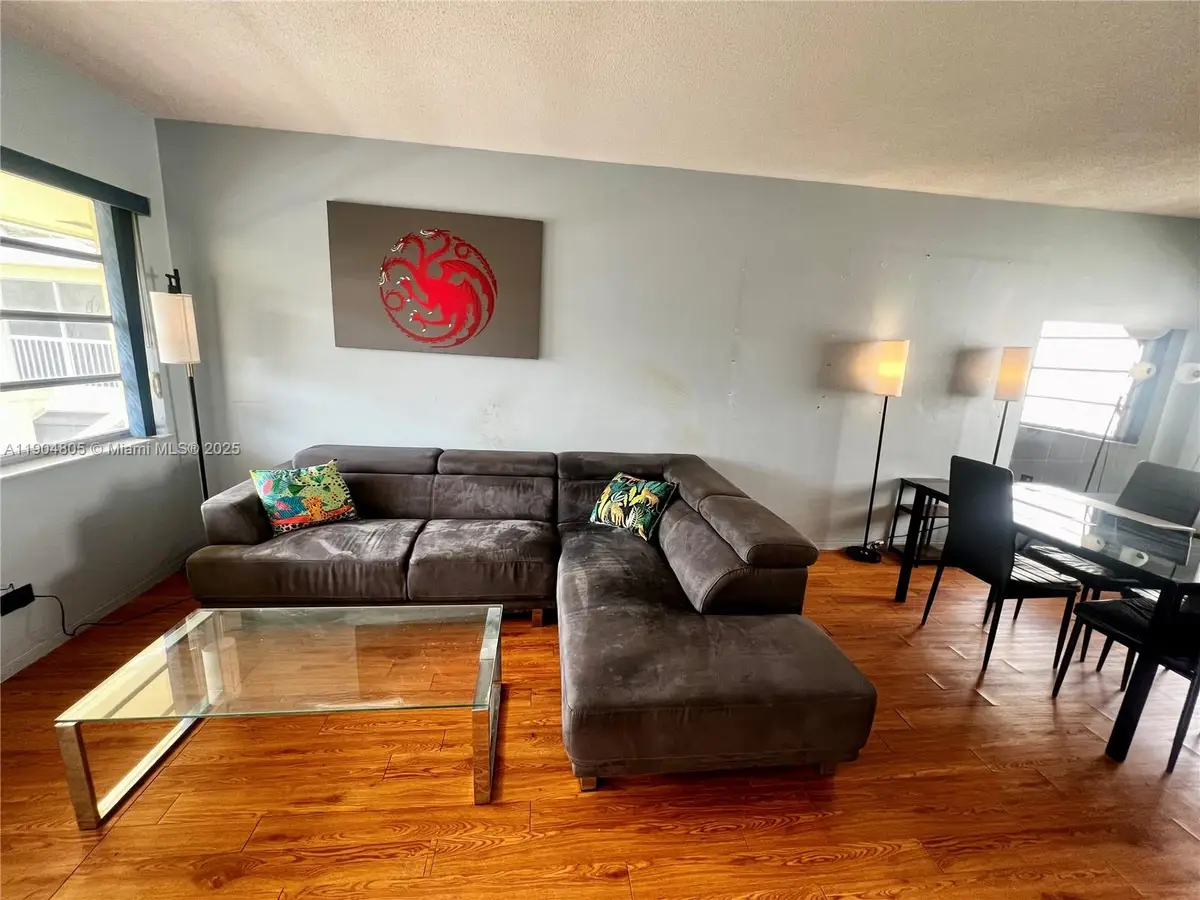 1501 Arthur St #7, Hollywood, FL 33020 - Image #1