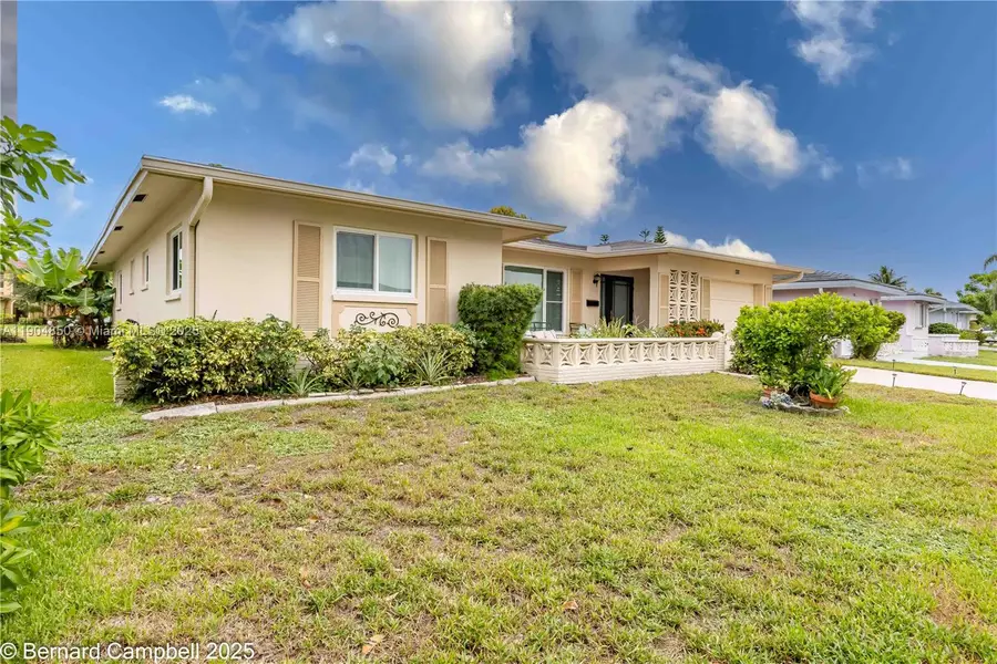 4808 NW 49th Rd, Tamarac, FL 33319 - Image #3