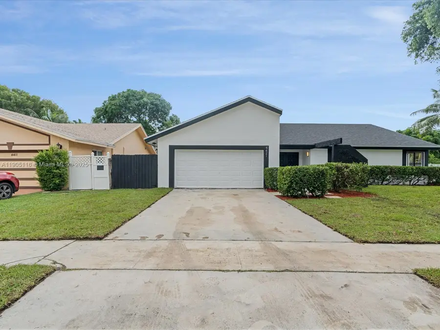 4421 NW 73rd Ave, Lauderhill, FL 33319 - Image #3