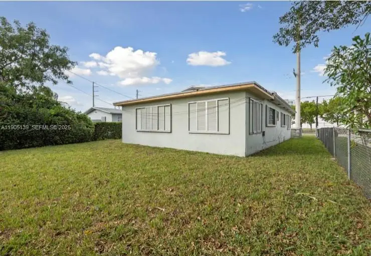 940 NW 67th St, Miami, FL 33150 - Image #3
