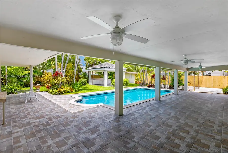 13820 SW 82nd Ave, Palmetto Bay, FL 33158 - Image #2