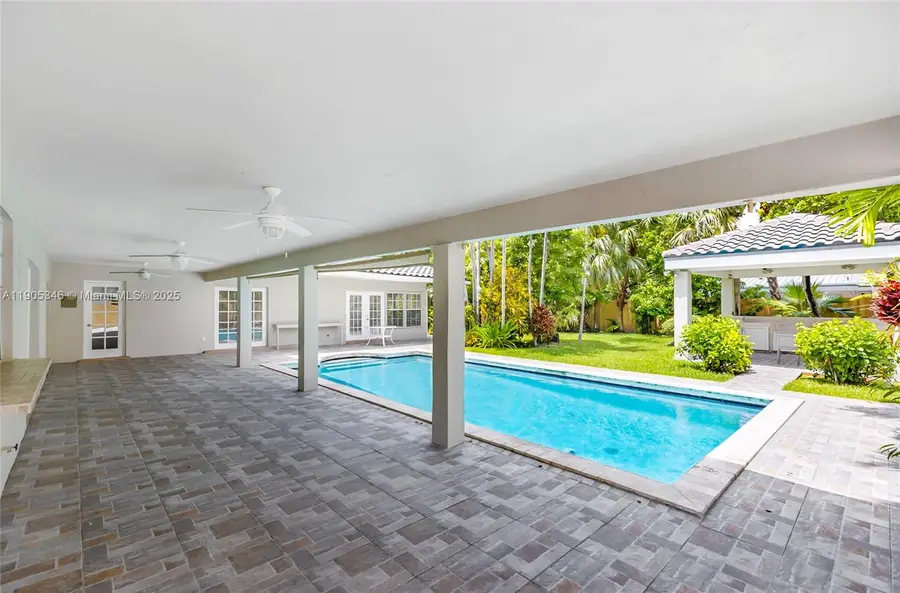 13820 SW 82nd Ave, Palmetto Bay, FL 33158 - Image #3