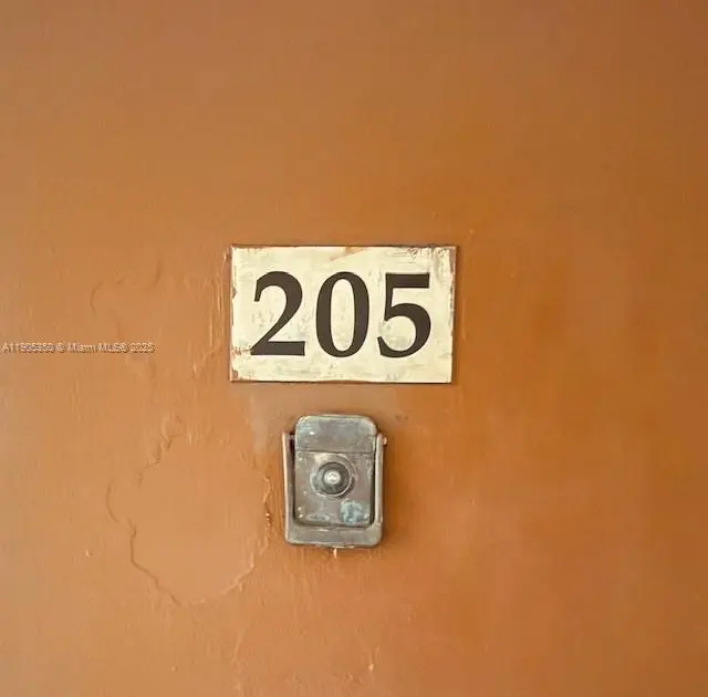 13700 SW 62nd St #205, Miami, FL 33183 - Image #2