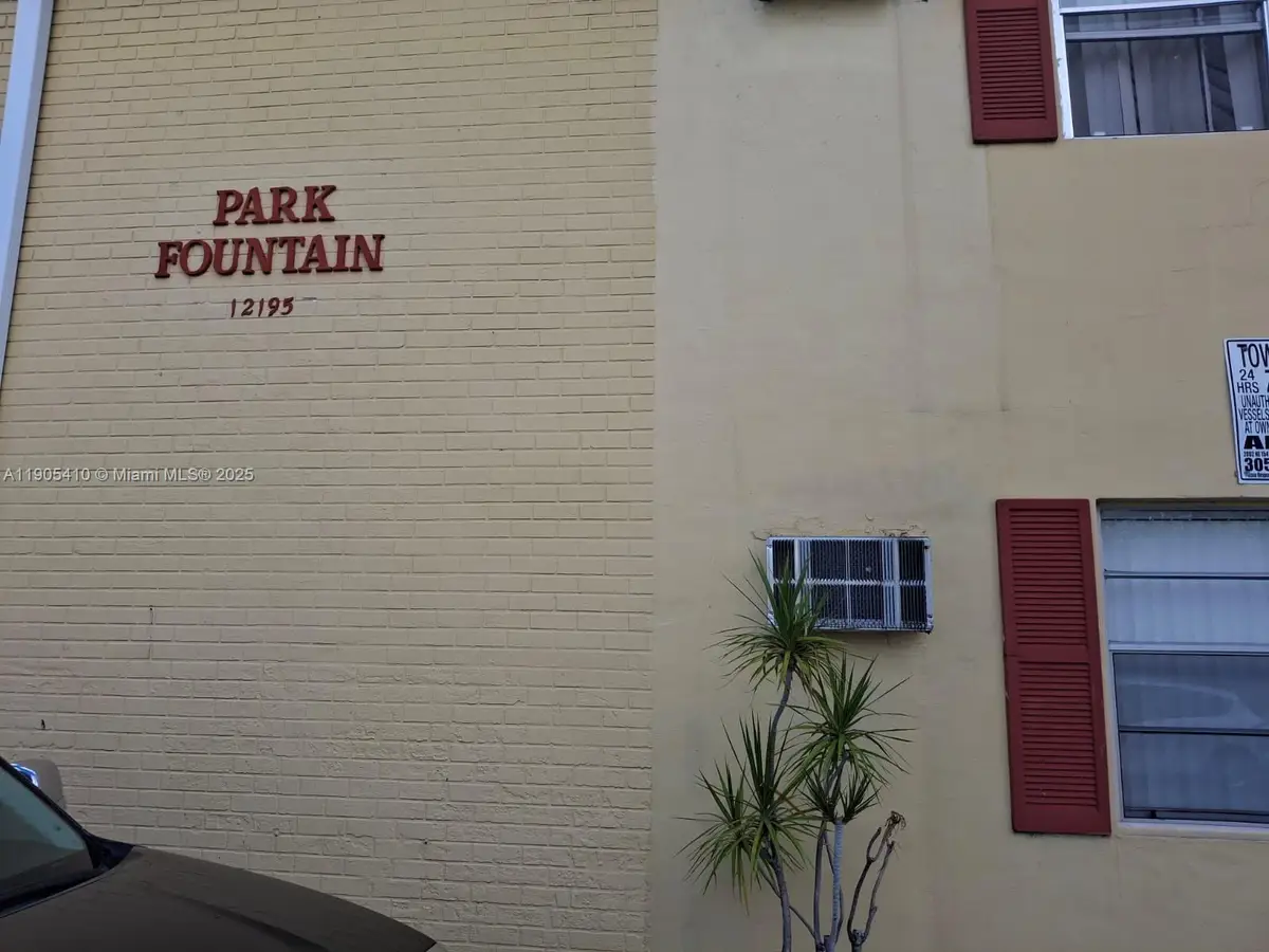 12195 W Dixie Hwy 1b Hwy #1b, North Miami, FL 33161 - #1