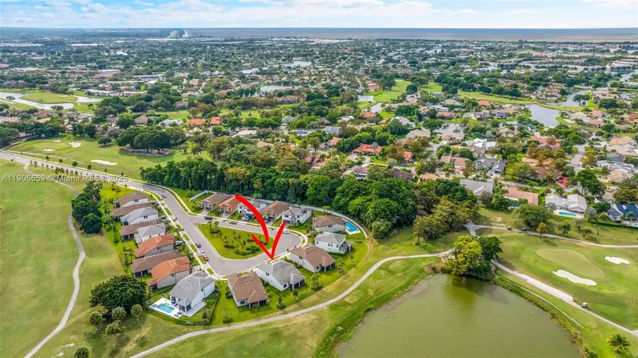 7700 NW 84th Ln, Tamarac, FL 33321 - Image #3