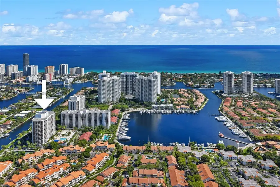 3598 Yacht Club Dr #602, Aventura, FL 33180 - Image #2