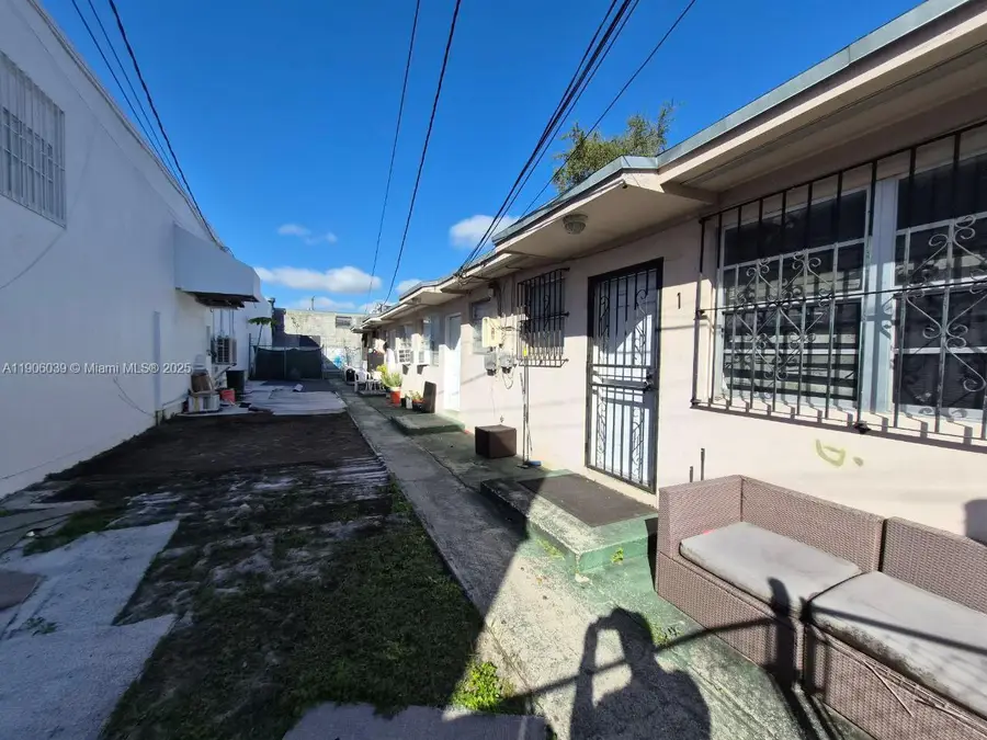 2160 NW 23rd Ct, Miami, FL 33142 - Image #2