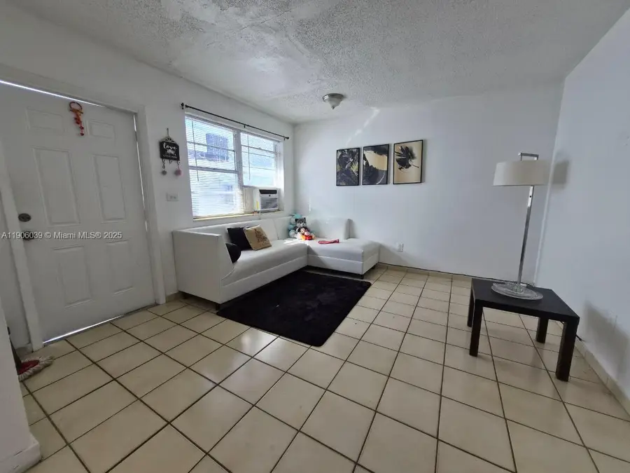 2160 NW 23rd Ct, Miami, FL 33142 - Image #3