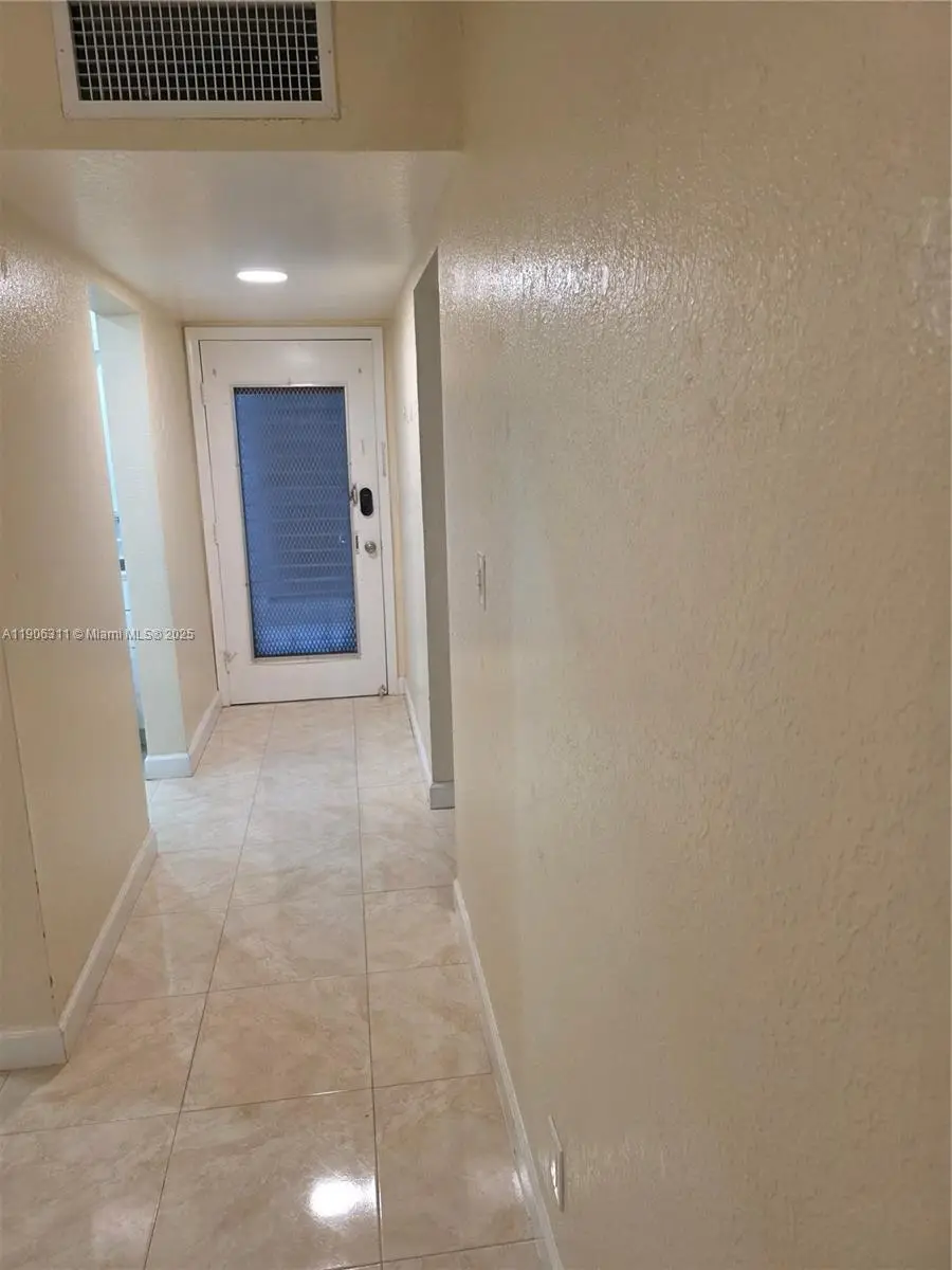 6501 Winfield Blvd #A-11A, Margate, FL 33063 - Image #3