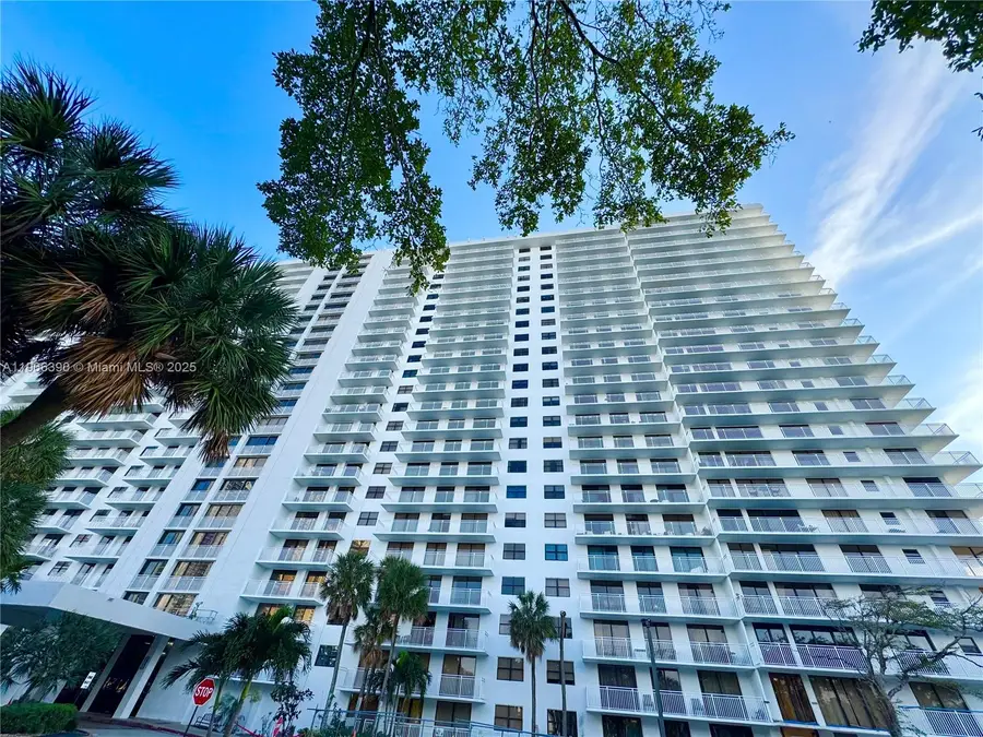210 174th St #1002, Sunny Isles Beach, FL 33160 - Image #3