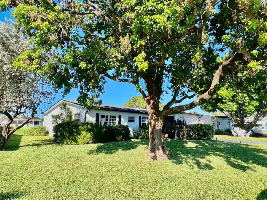 1175 NW 72nd Ter, Margate, FL 33063 - Image #2