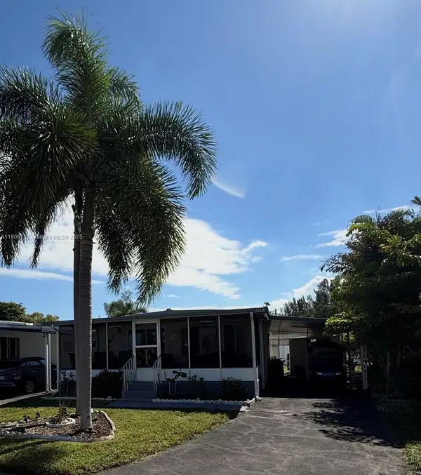 2964 Harbor Ln, Fort Lauderdale, FL 33312