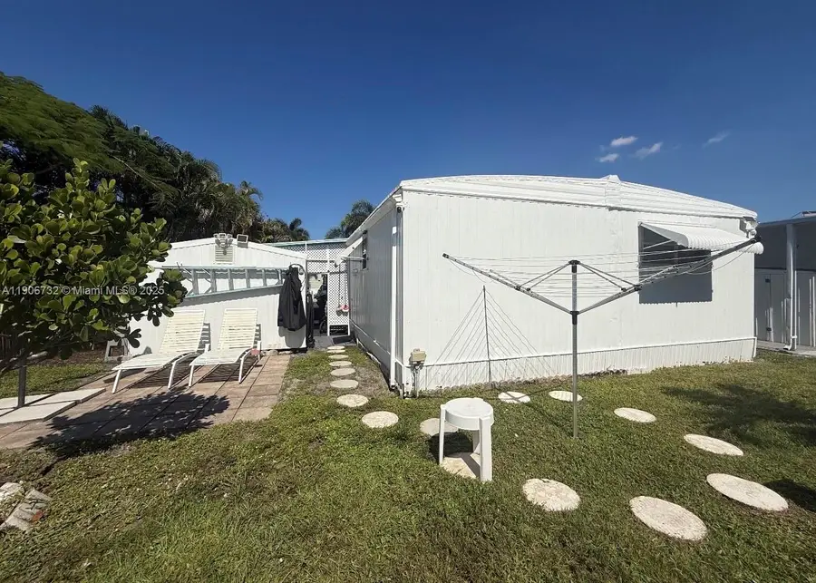 2964 Harbor Ln, Fort Lauderdale, FL 33312 - Image #3