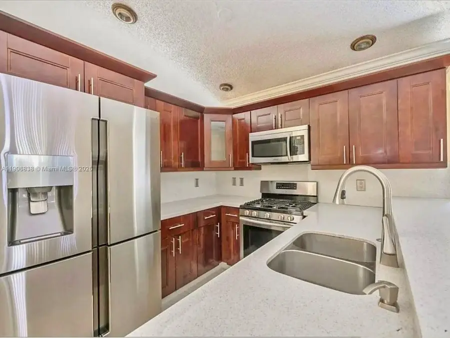 16930 SW 139th Pl, Miami, FL 33177 - Image #3