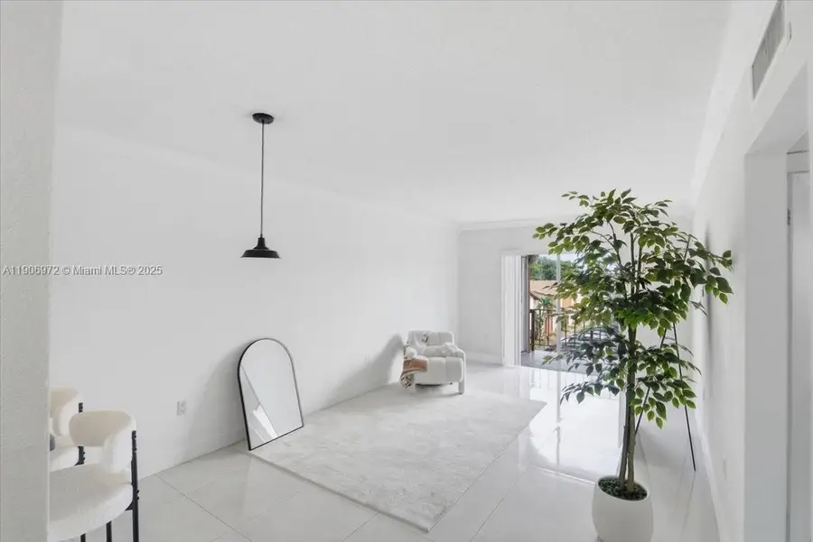 10850 W Flagler St #D308, Sweetwater, FL 33174 - Image #3