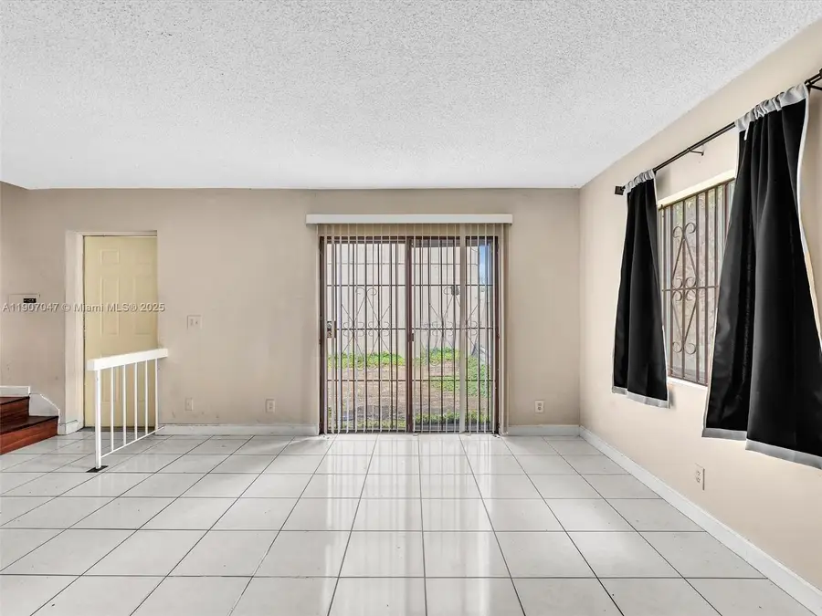 5710 NW 21st St #36-B, Lauderhill, FL 33313 - Image #3