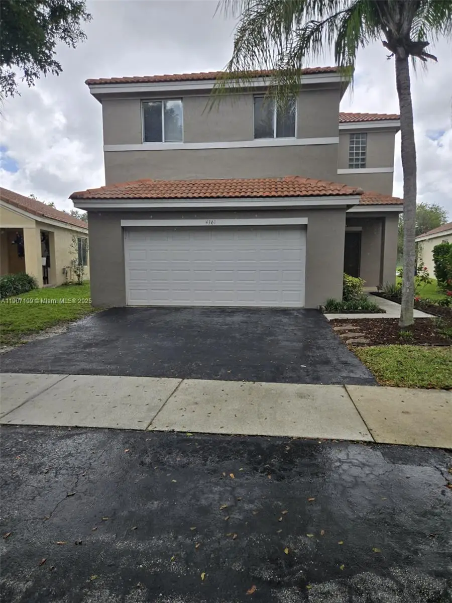 4361 Dogwood Cir, Weston, FL 33331 - Image #1