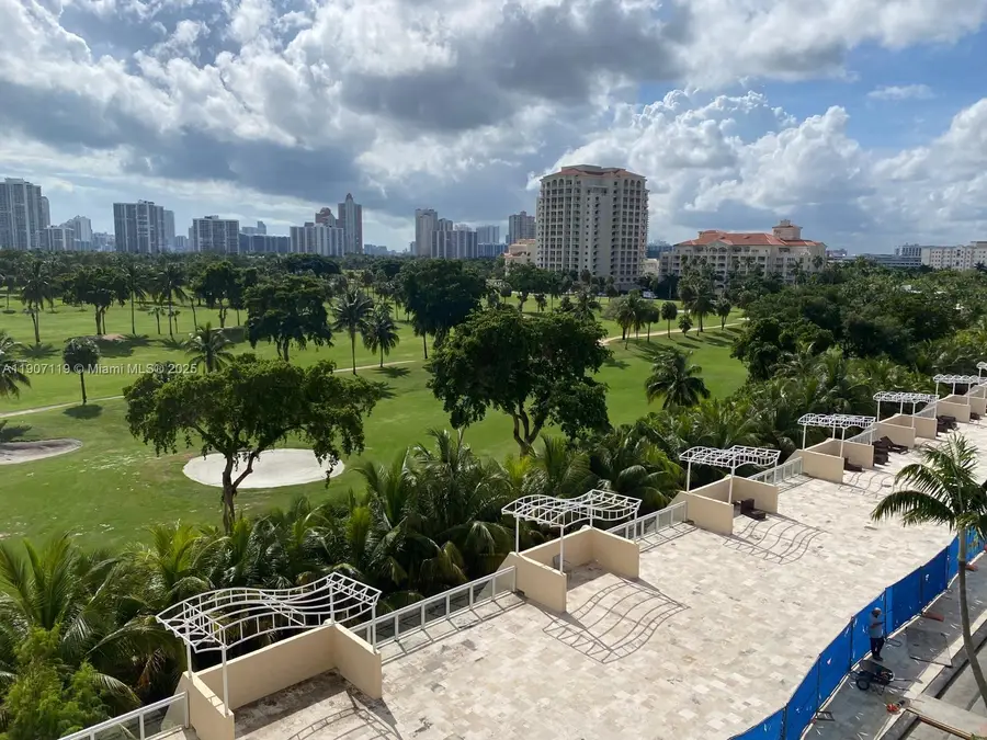 20379 W Country Club Dr #737, Aventura, FL 33180 - Image #3