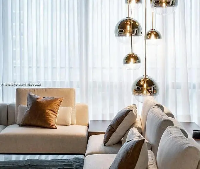 851 NE 1st Ave #4811, Miami, FL 33132 - Image #3