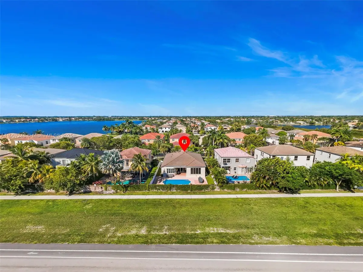 16748 SW 16th St, Pembroke Pines, FL 33027 - Image #1